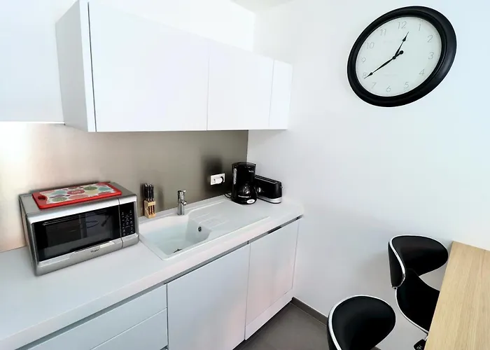 Maison Bleue - Apt 4 Pers, 2 Chambres, Prox Marche