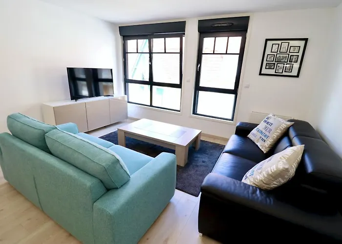 Maison Bleue - Apt 4 Pers, 2 Chambres, Prox Marche