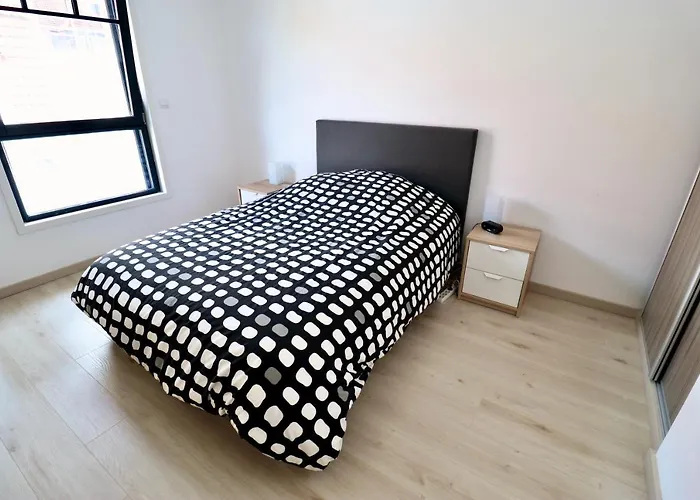 Maison Bleue - Apt 4 Pers, 2 Chambres, Prox Marche